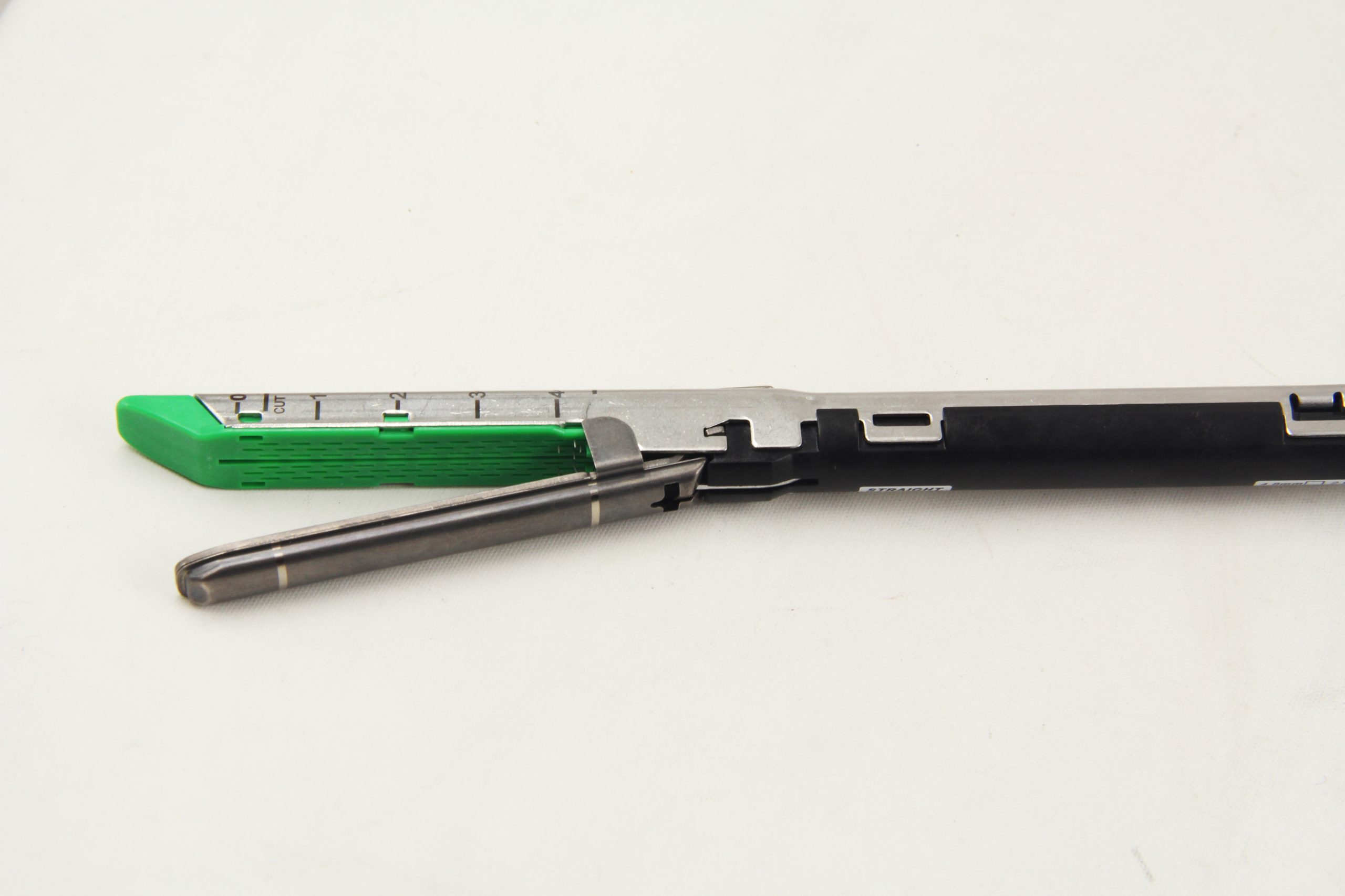 Stapler endoscopic de unică folosinţă Stapler endoscopic de unică folosinţă