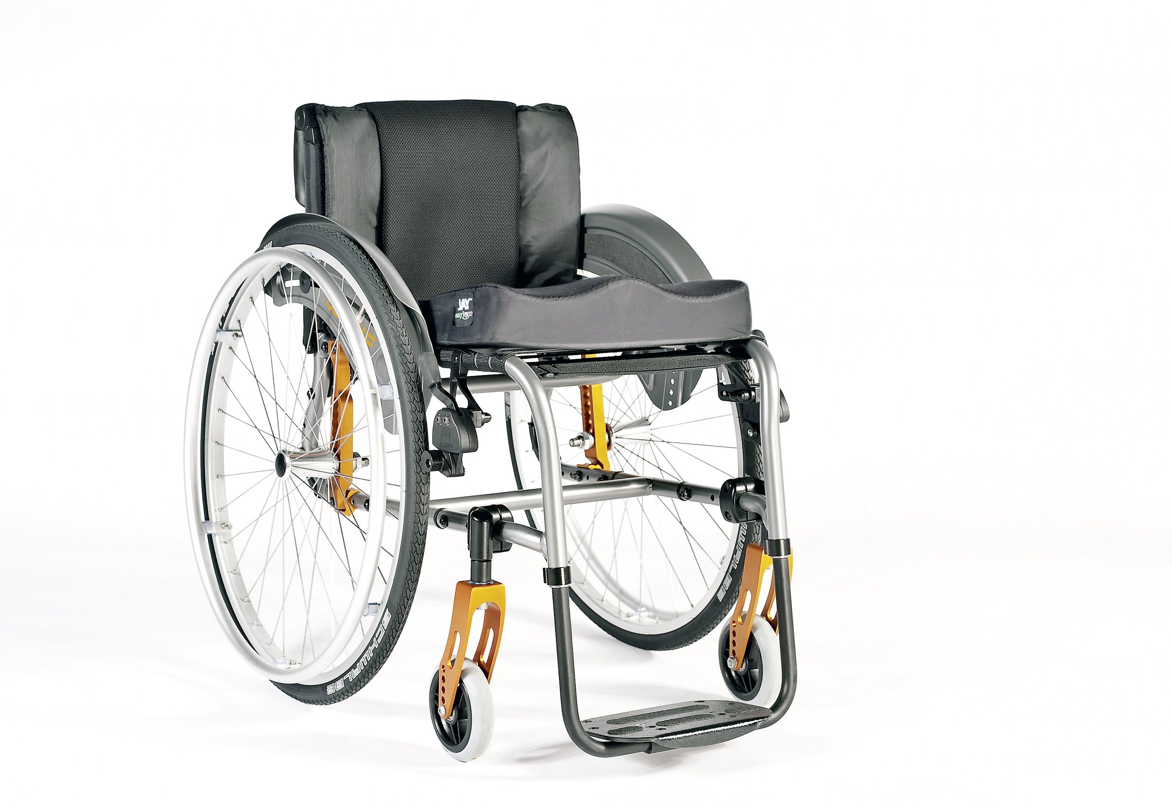 Fotoliu rulant cu antrenare manuala – QUICKIE Life R Fotoliu rulant cu antrenare manuala – QUICKIE Life R