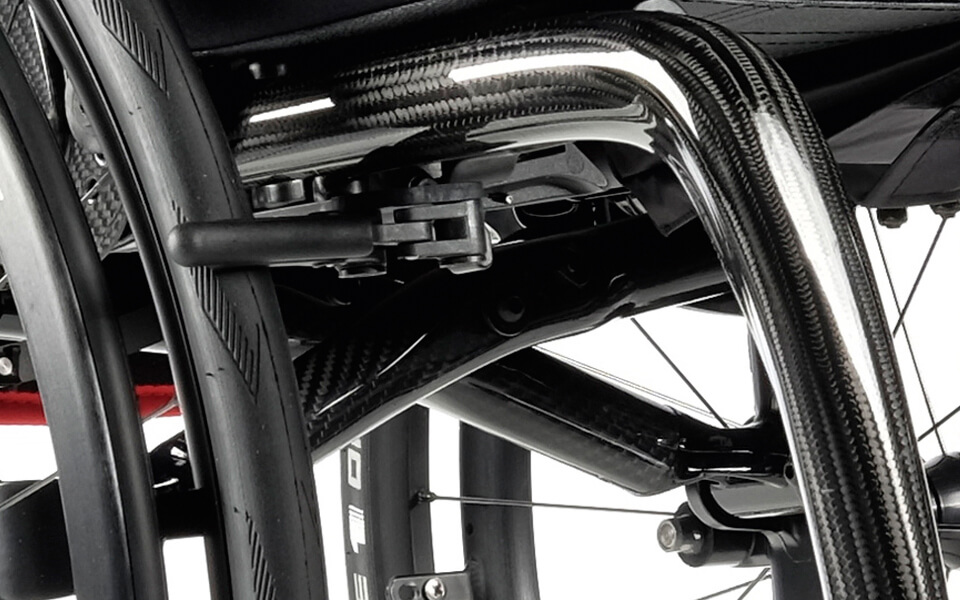 Fotoliu rulant cu antrenare manuala – Krypton F Fotoliu rulant cu antrenare manuala – Krypton F