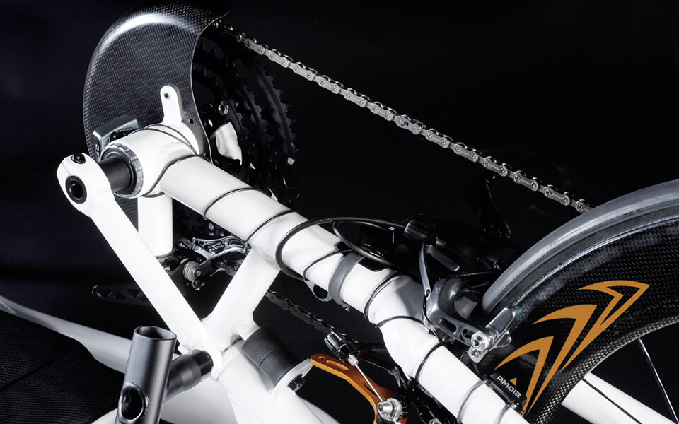 Fotoliu rulant cu antrenare manuala – RGK Shark RS Fotoliu rulant cu antrenare manuala – RGK Shark RS